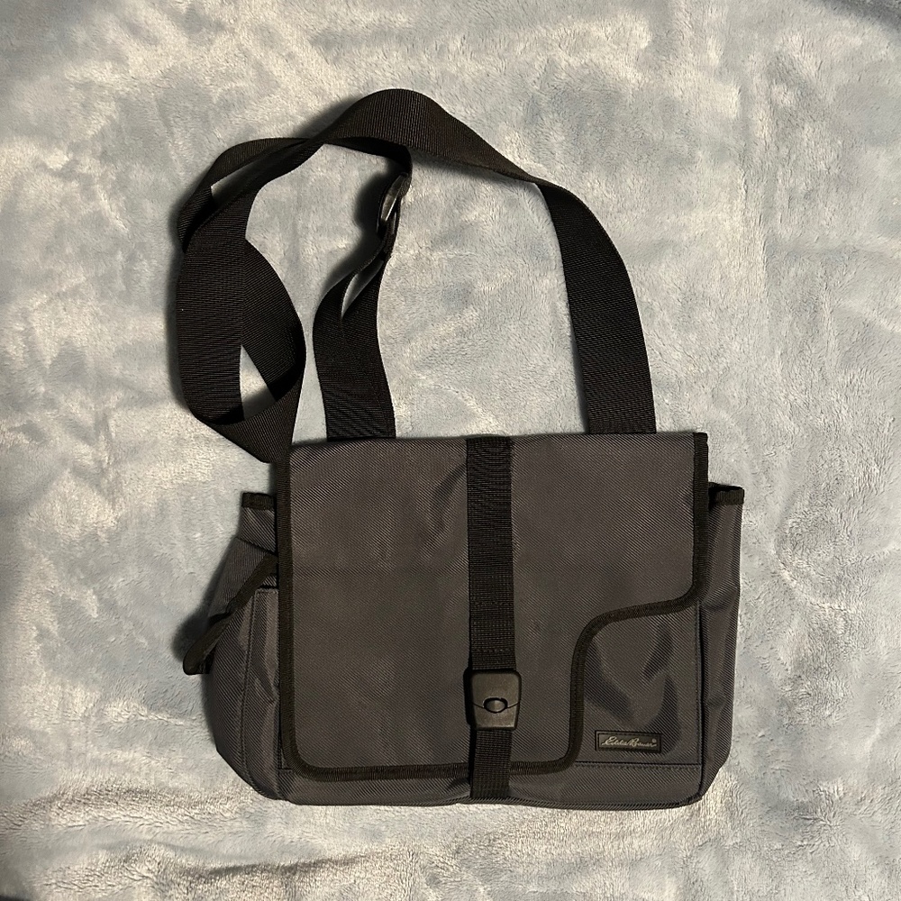 Eddie Bauer Nylon Crossbody/Shoulder Gray Bag